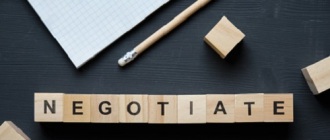 Đàm phán lương thời khủng hoảng sao cho đúng cách?