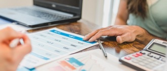 Cải cách tiền lương phải xác định được mức sống tối thiểu