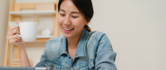 Làm sao để khi khó khăn, người lao động không nghĩ đến rút BHXH một lần?