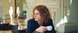 Người lao động làm việc theo hợp đồng lao động không xác định thời hạn có quyền đơn phương chấm dứt hợp đồng lao động hay không?