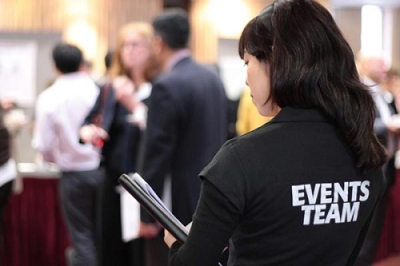 Bạn biết gì về nhân viên tổ chức sự kiện? Những kỹ năng cần trang bị | CareerViet.vn