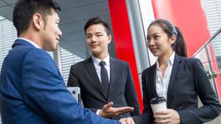 Cách giới thiệu bản thân gây ấn tượng với nhà tuyển dụng khi phỏng vấn