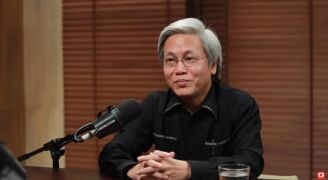 Triết lý sống khai phóng và dung hợp từ "Cư trần lạc đạo"