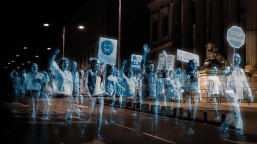 Cuộc biểu tình bằng Hologram đầu tiên trên thế giới