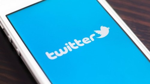 Twitter chưa đầu hàng Facebook trong cuộc chiến livestream