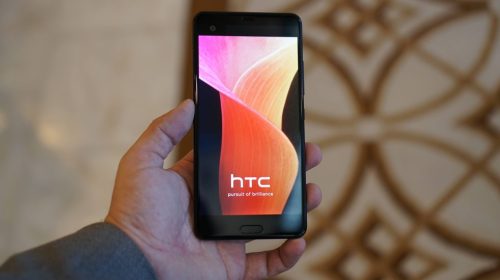 HTC trình làng trợ lý ảo Sense Companion, lời tuyên chiến với Apple Siri, Microsoft Cortana và Google Assitant