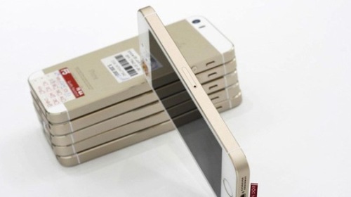 iPhone 5S giá còn 2 triệu đồng tại Việt Nam