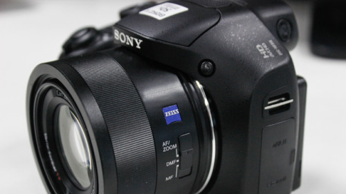 Trải nghiệm nhanh Sony HX350: camera siêu zoom, kéo được tới 100X, thiết kế nhỏ gọn, giá gần 9 triệu