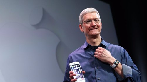 Tim Cook đổ lỗi cho tin đồn iPhone 8 làm doanh số iPhone sụt giảm