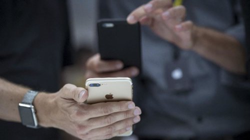 Apple chiêu mộ Phó chủ tịch mảng kỹ thuật của Qualcomm, muốn tự sản xuất chip modem riêng