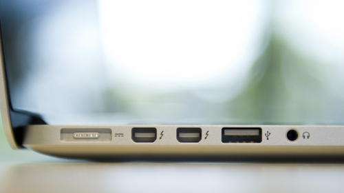 Apple quyết tâm khai tử các cổng kết nối cũ như USB trên MacBook?