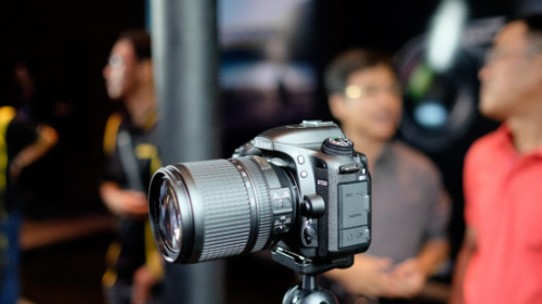 Nikon chính thức ra mắt D7500 tại Việt Nam, giá 35 triệu đồng