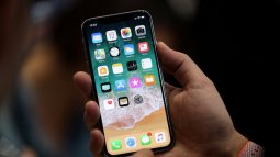 iPhone X có thể lùi ngày lên kệ tới tháng 2/2018