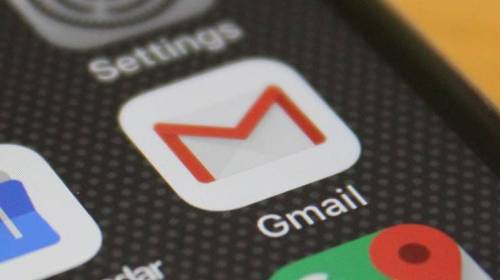 Gmail hỗ trợ tài khoản Outlook, Yahoo