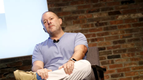 Jony Ive trở lại với trách nhiệm thiết kế sản phẩm cho Apple, sau 2 năm đứng ngoài chỉ đạo