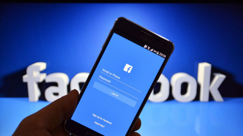 Facebook xin lỗi vì những sai lầm trong kiểm soát nội dung