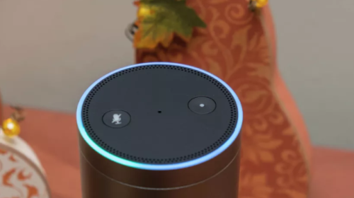 Trong năm 2018, trợ lý ảo Alexa của Amazon sẽ được tích hợp vào cả tai nghe và đồng hồ thông minh