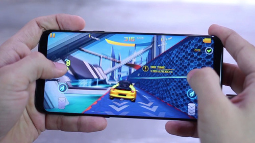 Galaxy S9/S9+ sẽ tập trung vào khoản "chiến" game