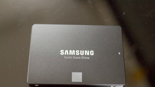 Đánh giá Samsung SSD 860 Evo: Dùng V-Nand thế hệ mới, tốc độ cao hơn, ổn định hơn