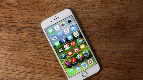 Sim ghép hồi sinh, iPhone 6 Lock thu hút khách ở mức giá 1,8 triệu đồng