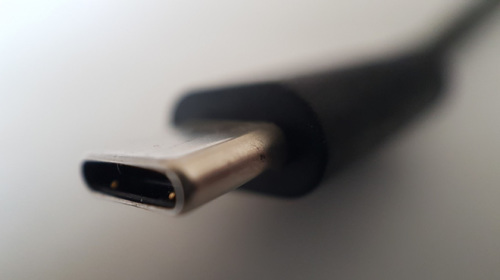 4 lý do khiến tai nghe USB-C không bao giờ trở nên phổ biến