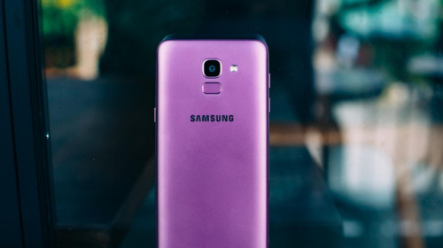 Samsung Galaxy J6 – Nhỏ và có võ, đáp ứng mọi nhu cầu giải trí nhẹ nhàng