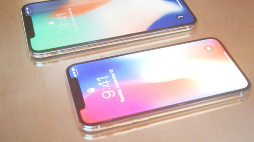 Cùng ngắm nhìn mô hình in 3D của iPhone 9 và iPhone Xs Plus sánh vai bên nhau