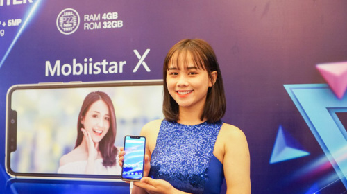 Sau một thời gian "chinh chiến" thị trường Ấn Độ, thương hiệu smartphone Việt Mobiistar chính thức quay lại với sản phẩm mang tên X