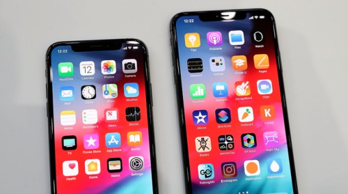 Chẳng ai giải thích được chữ "R" trong iPhone XR nghĩa là gì