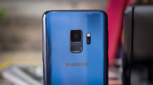 Samsung đã quyết định màu chính thức của Galaxy S10?