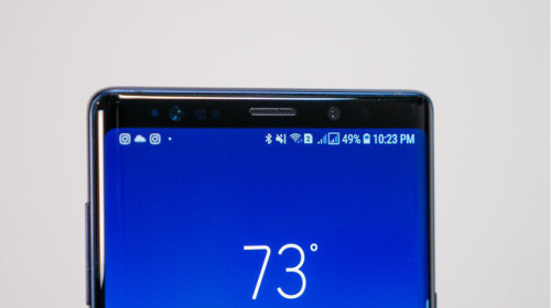 Samsung muốn loại bỏ thiết kế tai thỏ, bằng cách giấu camera selfie bên dưới màn hình