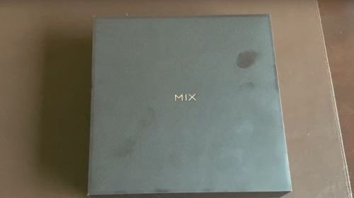 Mở hộp và trên tay Mi MIX 3, chiếc smartphone muốn tìm kiếm sự khác biệt của Xiaomi