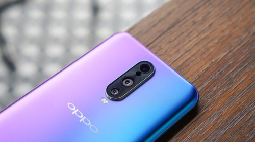 Oppo bất ngờ chọn Huawei làm đối thủ, Galaxy A9 sẽ có đối thủ nào ở tầm giá 12 triệu đây?