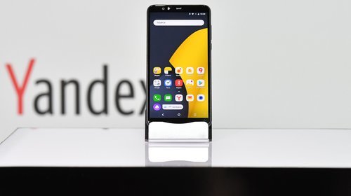 "Google Nga" trình làng smartphone Android đầu tiên, có cả ứng dụng bản đồ, trợ lý ảo riêng, giá từ 6,2 triệu