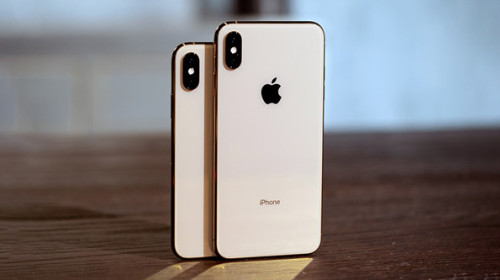 Một người phụ nữ kiện Apple vì tưởng rằng iPhone Xs không có tai thỏ, hãy nhìn vào những bức ảnh marketing của Apple để hiểu vì sao