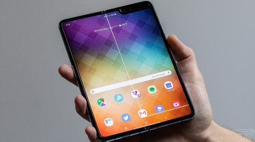 Samsung chính thức hoãn ngày mở bán Galaxy Fold