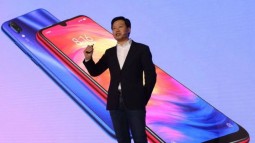 Sếp Xiaomi khẳng định dù đang tăng trưởng mạnh nhưng công ty vẫn phải học hỏi nhiều chiến lược của Huawei