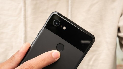 Google thừa nhận doanh số Pixel giảm do có quá nhiều áp lực ở phân khúc smartphone cao cấp