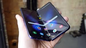 Google xác nhận rằng họ đang phát triển smartphone màn hình gập