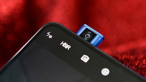 Camera selfie của Redmi K20 và K20 Pro có "thò ra thụt vào" 100 lần mỗi ngày thì ít nhất 8 năm mới hỏng