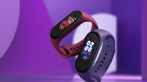 Xiaomi Mi Band 4 ra mắt, màn hình màu AMOLED, chống nước ở độ sâu 50 mét, có cả dây đeo Avengers, giá từ 581 ngàn