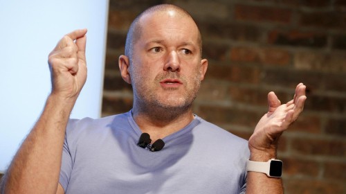 Sau khi Jony Ive nghỉ việc, giá trị vốn hóa Apple sụt giảm 8 tỷ USD