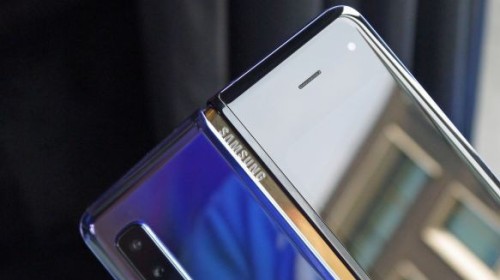 Galaxy Fold chưa hẹn ngày trở lại, Samsung nói: "Hãy cho chúng tôi thêm chút thời gian"