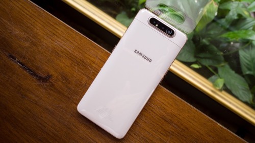 Mở hộp Galaxy A80 tại Việt Nam: Chiếc điện thoại Galaxy đánh dấu nhiều điểm mới lạ nhất của Samsung