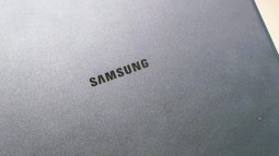 Laptop lai Samsung Galaxy Book S sắp ra mắt với Snapdragon 855 và Windows 10