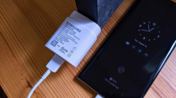 Giải mã công nghệ sạc siêu nhanh 45W trên Samsung Galaxy Note 10+