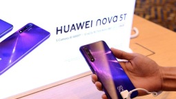 Tại sao Huawei Nova 5T lại “phá đảo” phân khúc điện thoại tầm trung?