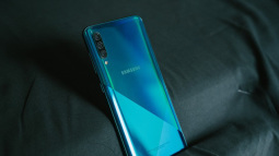 Đánh giá Samsung Galaxy A30s: Thiết kế long lanh, cấu hình "mỏng manh", có nên "múc" nhanh?