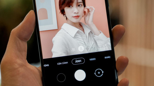 Cứ nhắc hoài về camera macro nên mọi người quên mất không để ý Galaxy A51 chụp selfie mới gọi là "đỉnh cao"