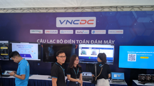 Triển lãm các nền tảng số của Việt Nam: thiết bị 5G của Viettel, Vsmart, Bizfly Cloud cùng nhiều giải pháp chuyển đổi số cho mùa dịch